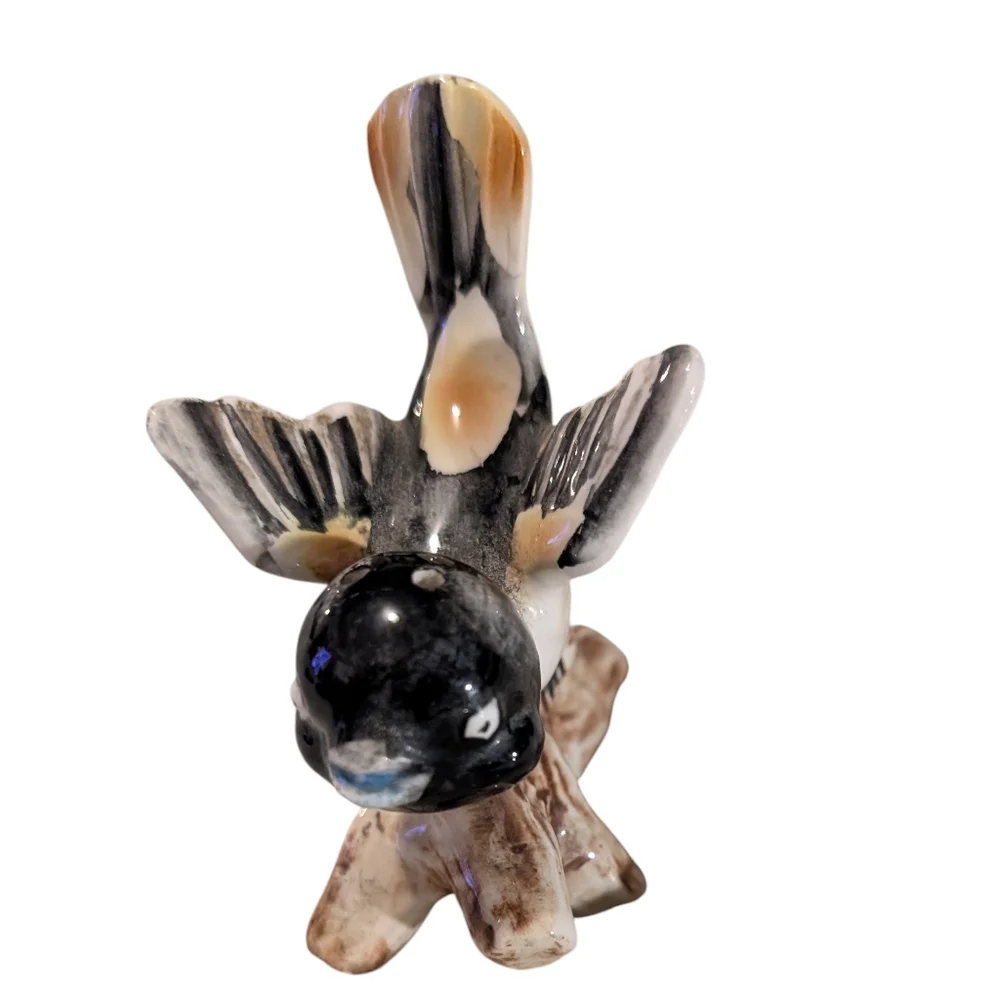 Vintage MCM Ceramic Bird Salt Shaker Japan‎